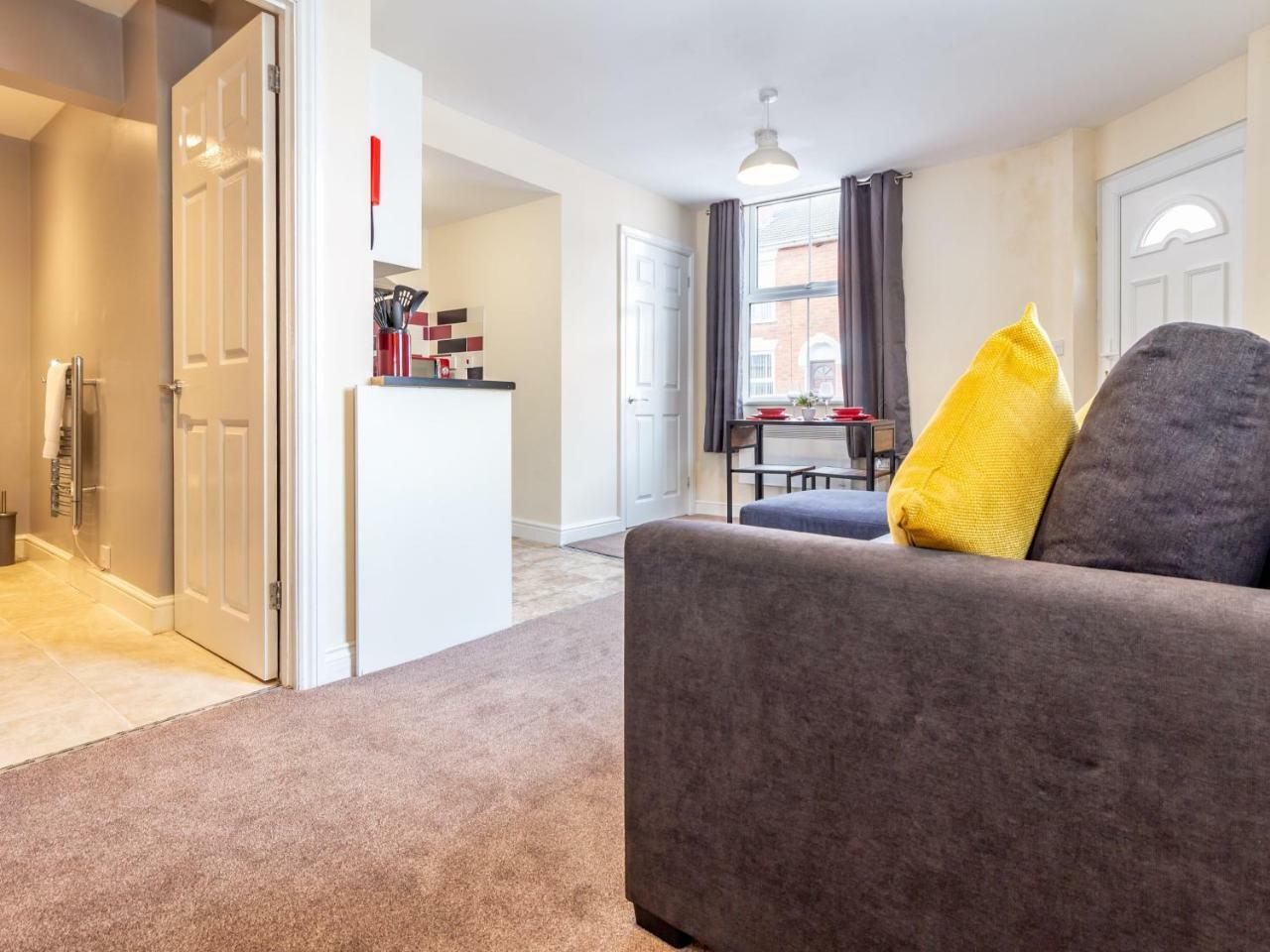 Northfield Street, Worcester City Centre - Guest Homes Ngoại thất bức ảnh